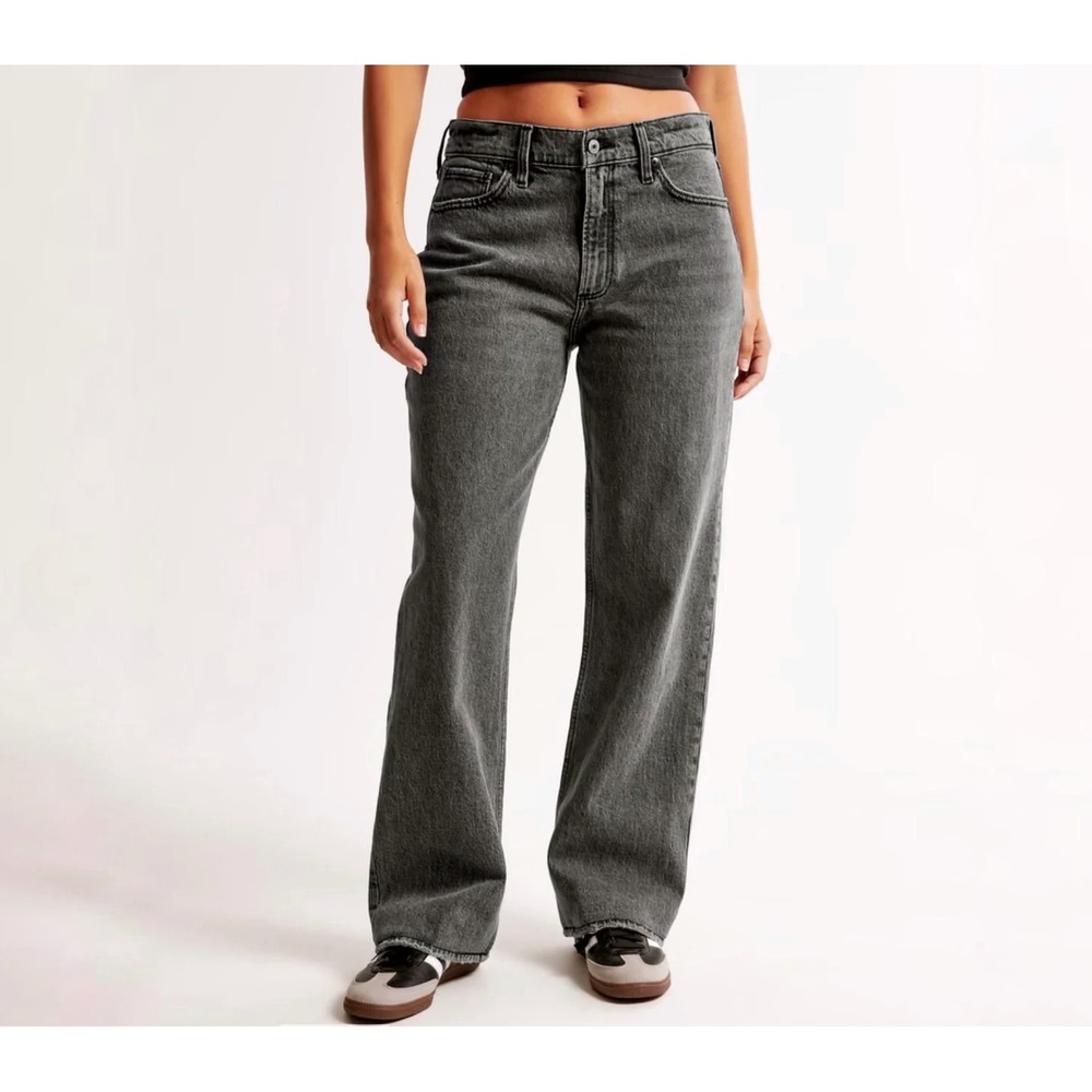 Abercrombie & Fitch | The Baggy Low Rise Grey Washed Denim Jeans Size 27/4 S